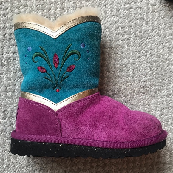 disney frozen uggs